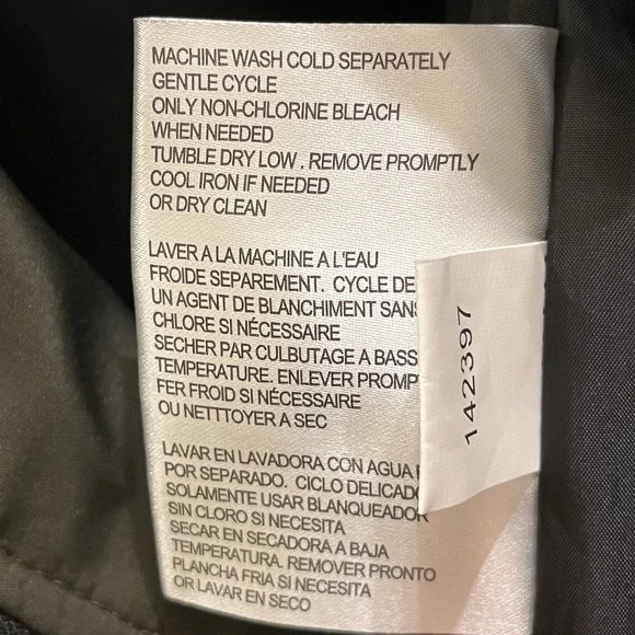 Michael Kors raincoat / jacket EUC - Picture 8 of 9